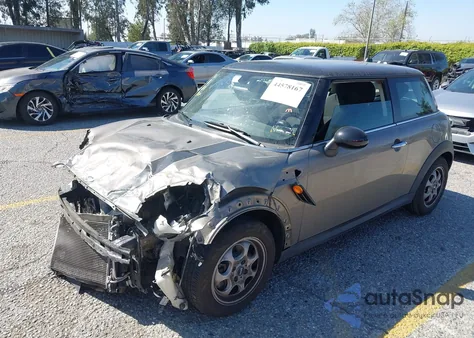 2012 Mini Cooper из США, поврежденный, VIN WMWSU3C55CT254471
